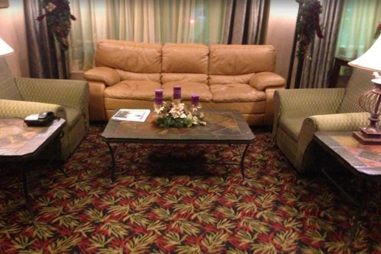 โฟร์ พอยต์ บาย เชอราตัน โทรอนโตแอร์พอร์ต อีสต์ Hotel โตรอนโต ภายนอก รูปภาพ
