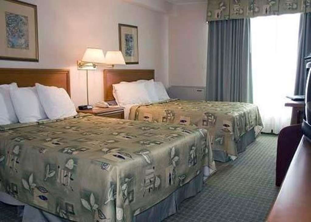 โฟร์ พอยต์ บาย เชอราตัน โทรอนโตแอร์พอร์ต อีสต์ Hotel โตรอนโต ห้อง รูปภาพ